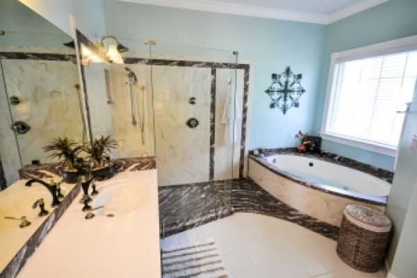 Cast-Marble-Custom-Designed-Bath